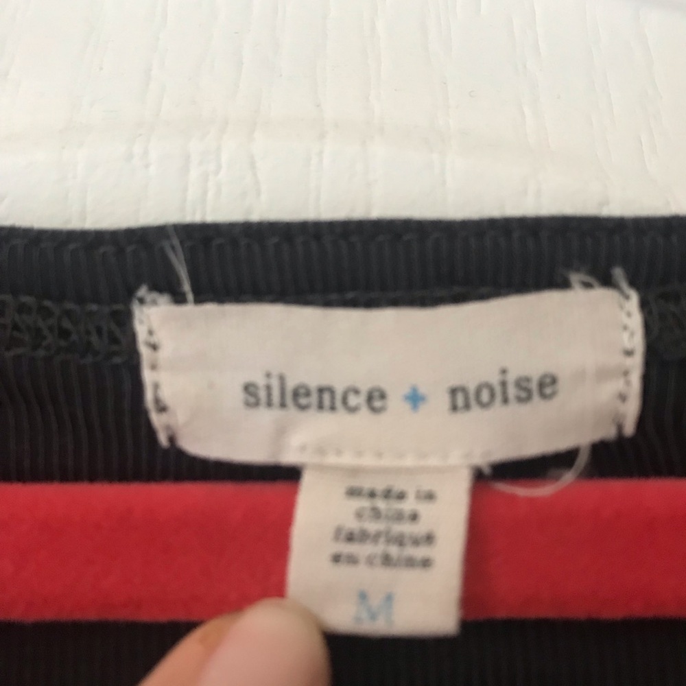 Silence & Noise Twist Tee - image 3